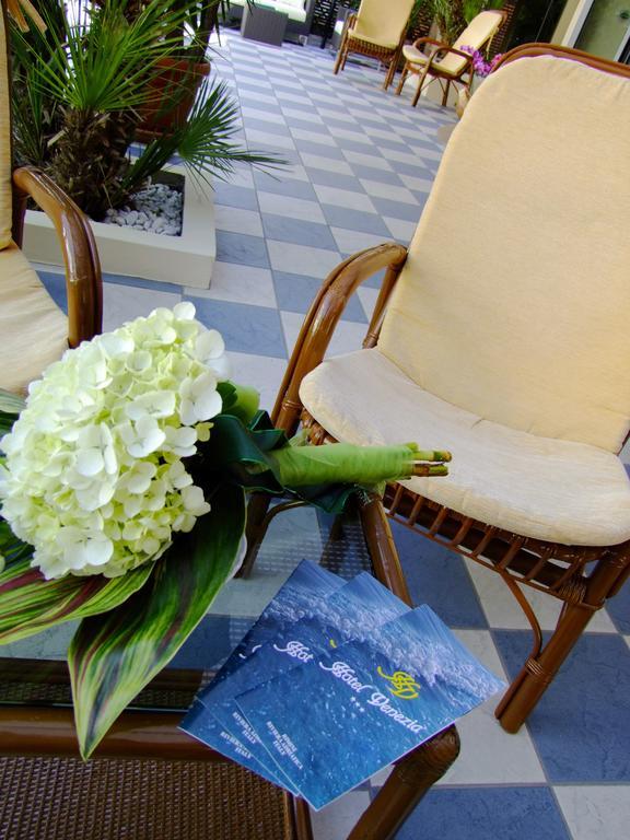 Hotel Venezia Rimini Extérieur photo